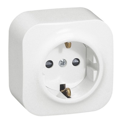 Розетка силовая Legrand Quteo 2К+З без шторок, белая