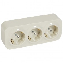 Розеточный блок Legrand Quteo 3x2К+З со шторками, слоновая кость