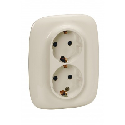 Розетка двойная Legrand Valena Allure 2x2K+3 со шторками, слоновая кость 753826