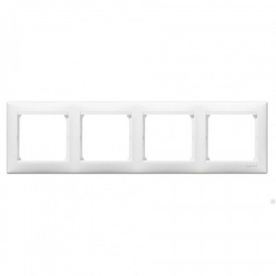 Рамка Legrand Valena Classic на 4 поста, белая 774454