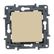 Переключатель проходной Legrand Etika слоновая кость 672311