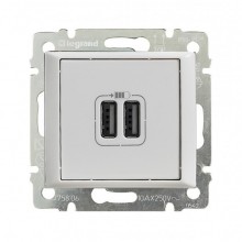 Зарядное устройство Legrand Valena Classic 1500 мА белое 770470
