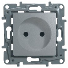Розетка силовая Legrand Etika 2K со шторками, алюминий 672434